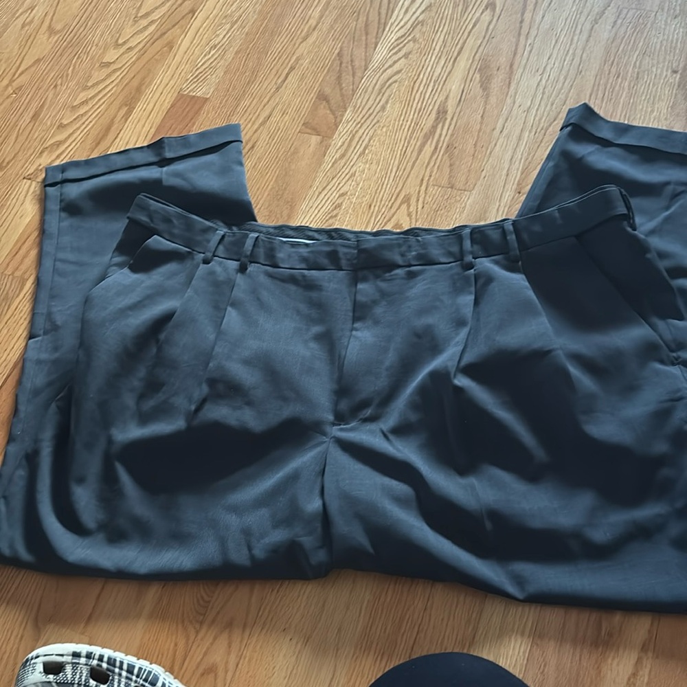 Stretchy dress pants